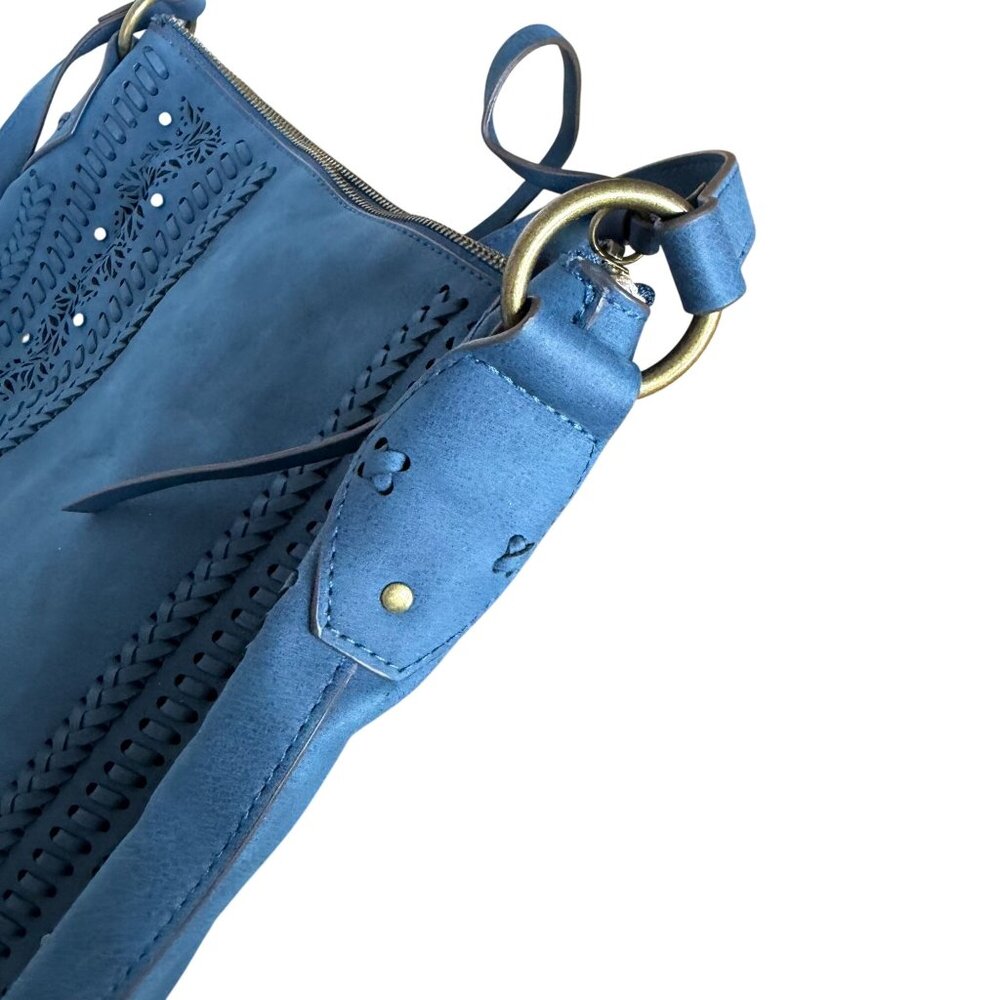 Elle Jae Gypset Palomina Crossbody Hobo Shoulder Bag Blue Gypsy Hippie Braided - Picture 4 of 9